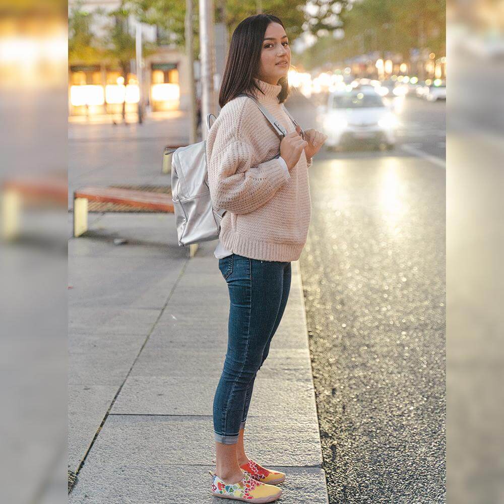 VIVA LA VIDA Women Art Painted Slip-on Shoes Women UIN