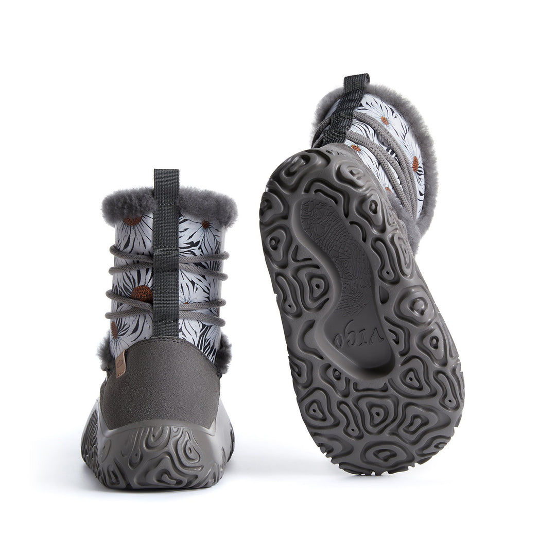 Monochrome Daisies 1 Vigo XXIV Women