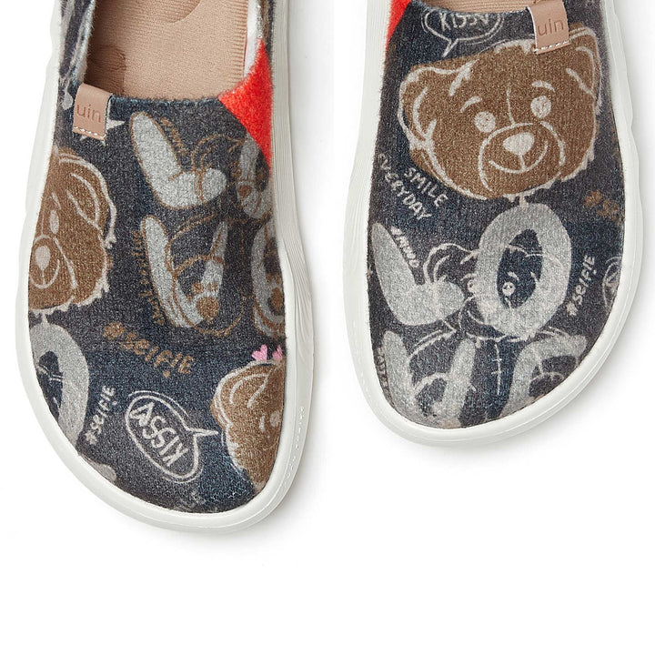 Kissing Bear II Toledo X Women