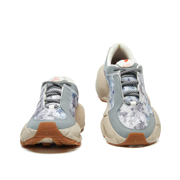 Lost in the Blue Sky Dreamland I Women