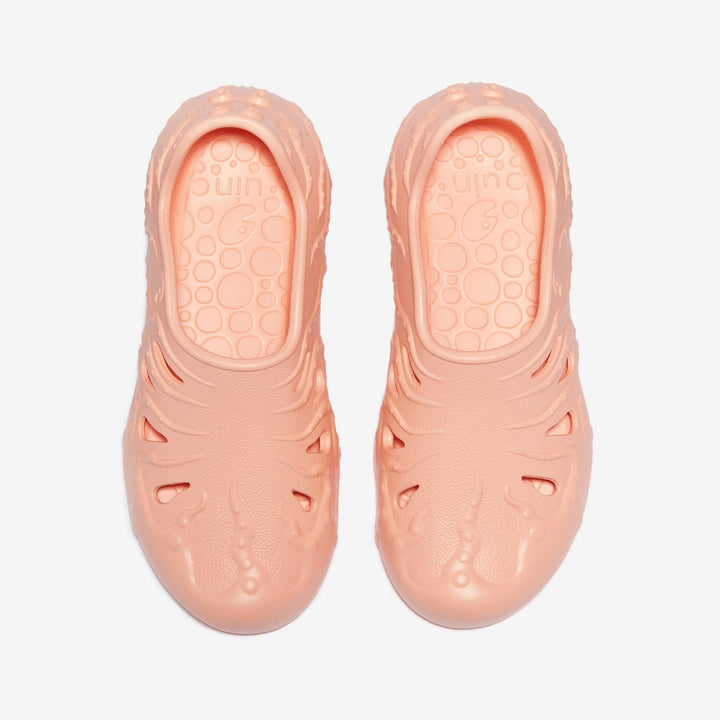 UIN Footwear Women Peach Pink Octopus II Women Canvas loafers