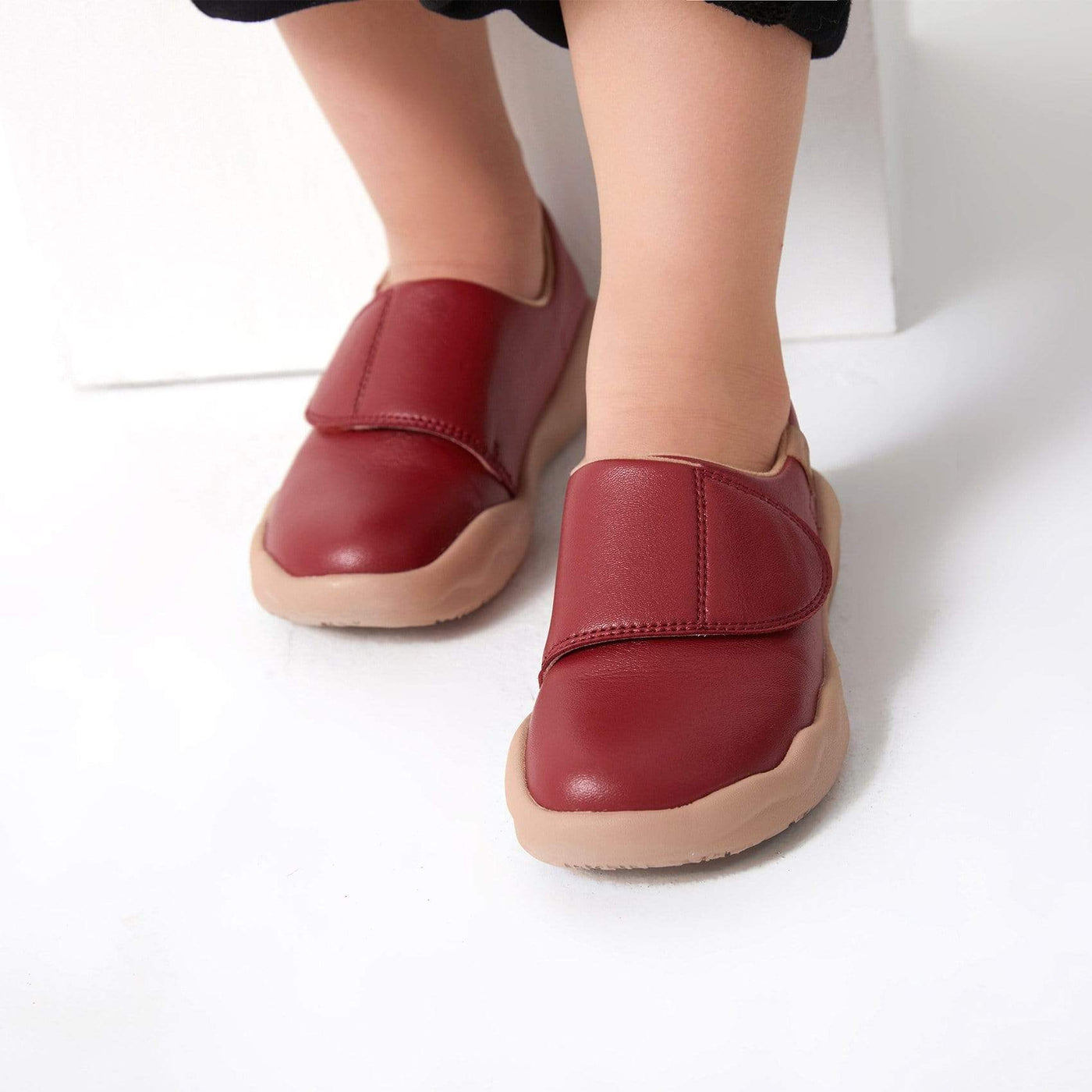 UIN Footwear Kid Brown Toledo II Kid Canvas loafers