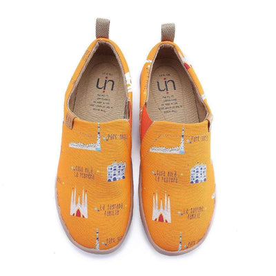 UIN Footwear Men Art City Canvas loafers