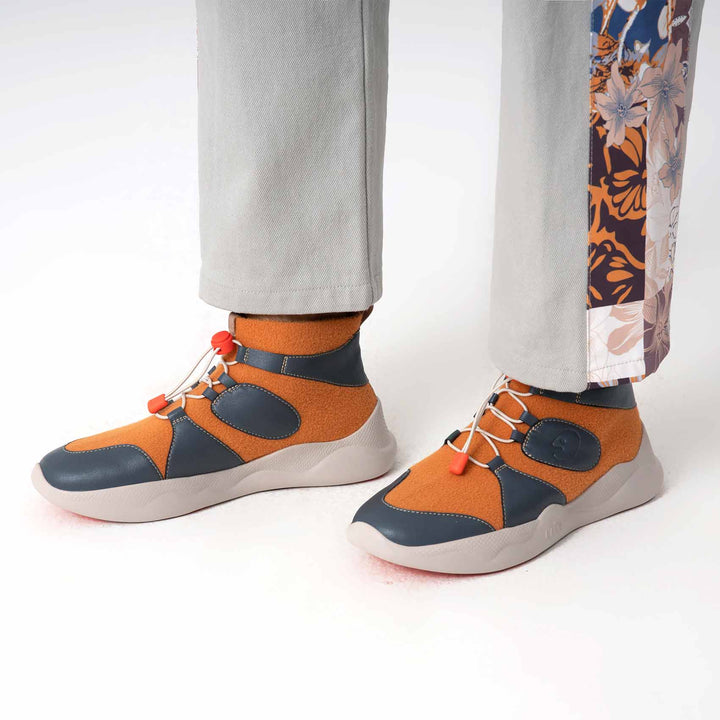 UIN Footwear Men Tangerine Mijas IV Men Canvas loafers