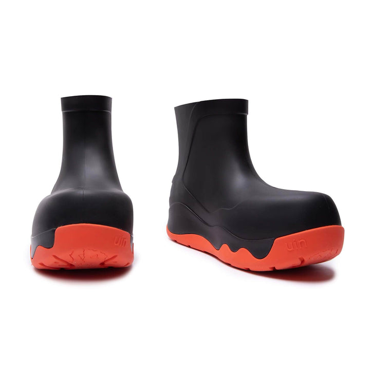 UIN Footwear Women Black Navarra Boots Women Canvas loafers
