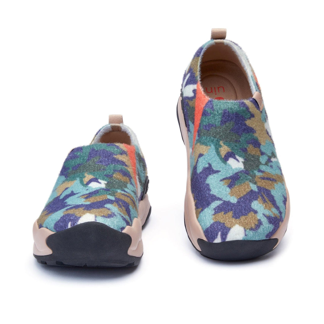 UIN Footwear Women Camouflage Flowers Toledo XI Women Canvas loafers