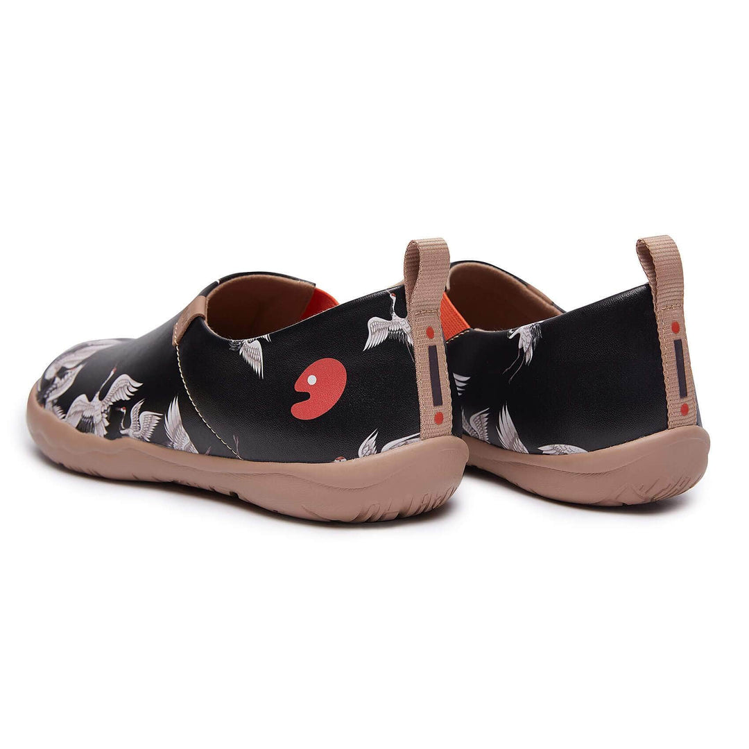 UIN Footwear Women Crane In Dark Canvas loafers