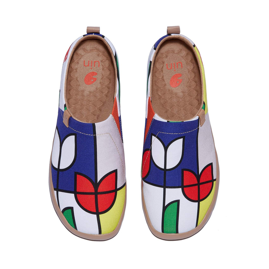 UIN Footwear Women Geometric Tulips Toledo I Women Canvas loafers
