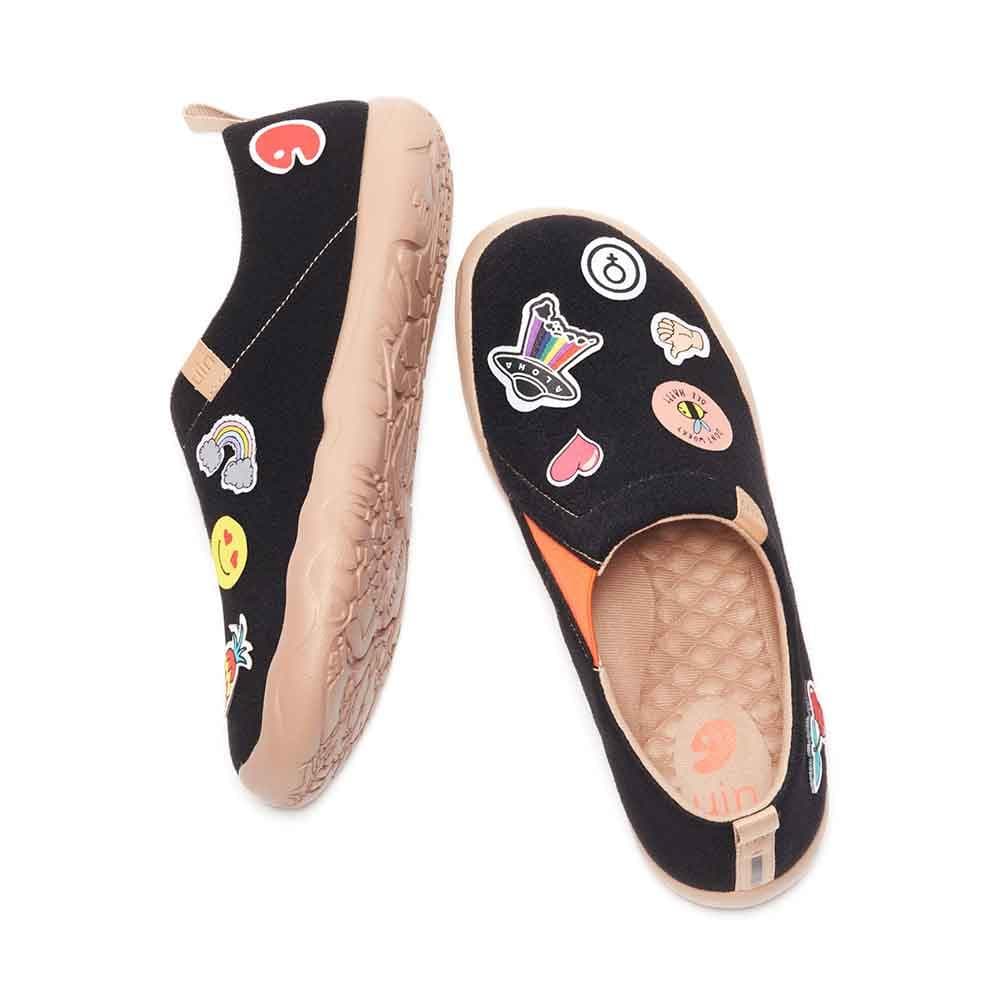 UIN Footwear Women Joyous Adventure Women Canvas loafers