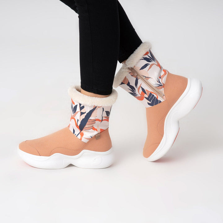 UIN Footwear Women Leaf-Brown Palma III Women Canvas loafers