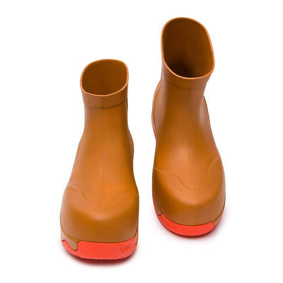 UIN Footwear Women (Pre-sale) Bronze Navarra Boots Women Canvas loafers