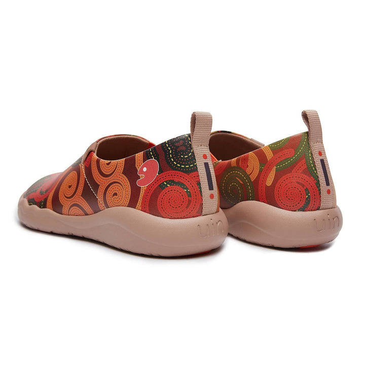 UIN Footwear Women Tangerine Hood Toledo II Women Canvas loafers