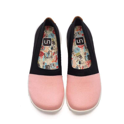 UIN Footwear Women Valencia Pink Canvas loafers