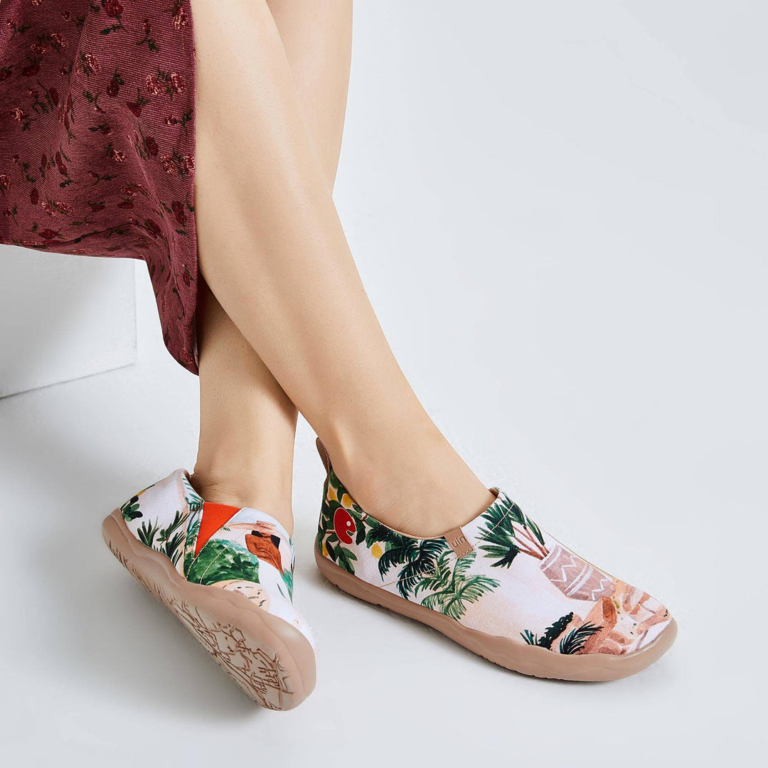 UIN Footwear Women Vocation Mood Canvas loafers